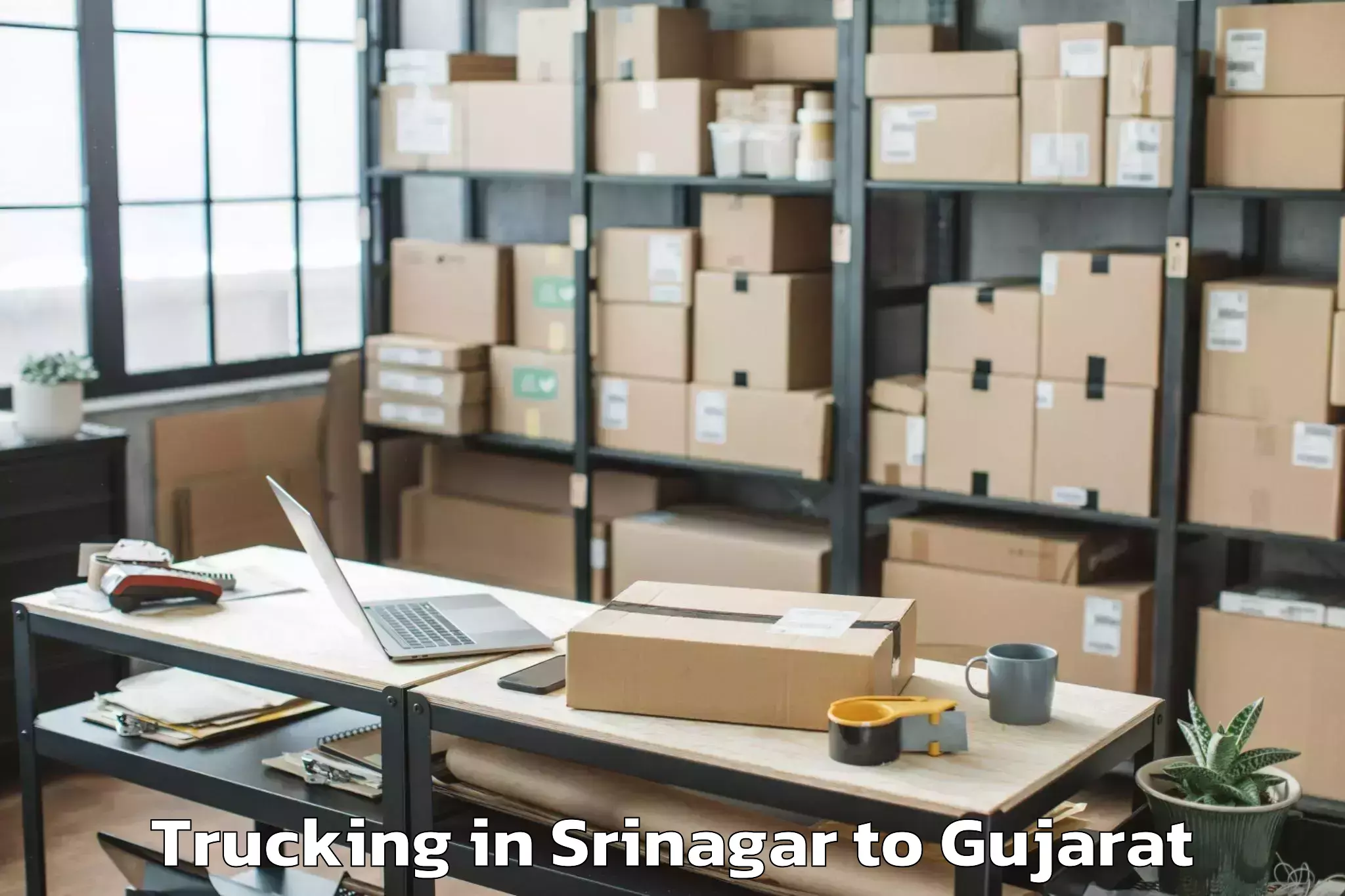 Book Srinagar to Sanand Trucking Online